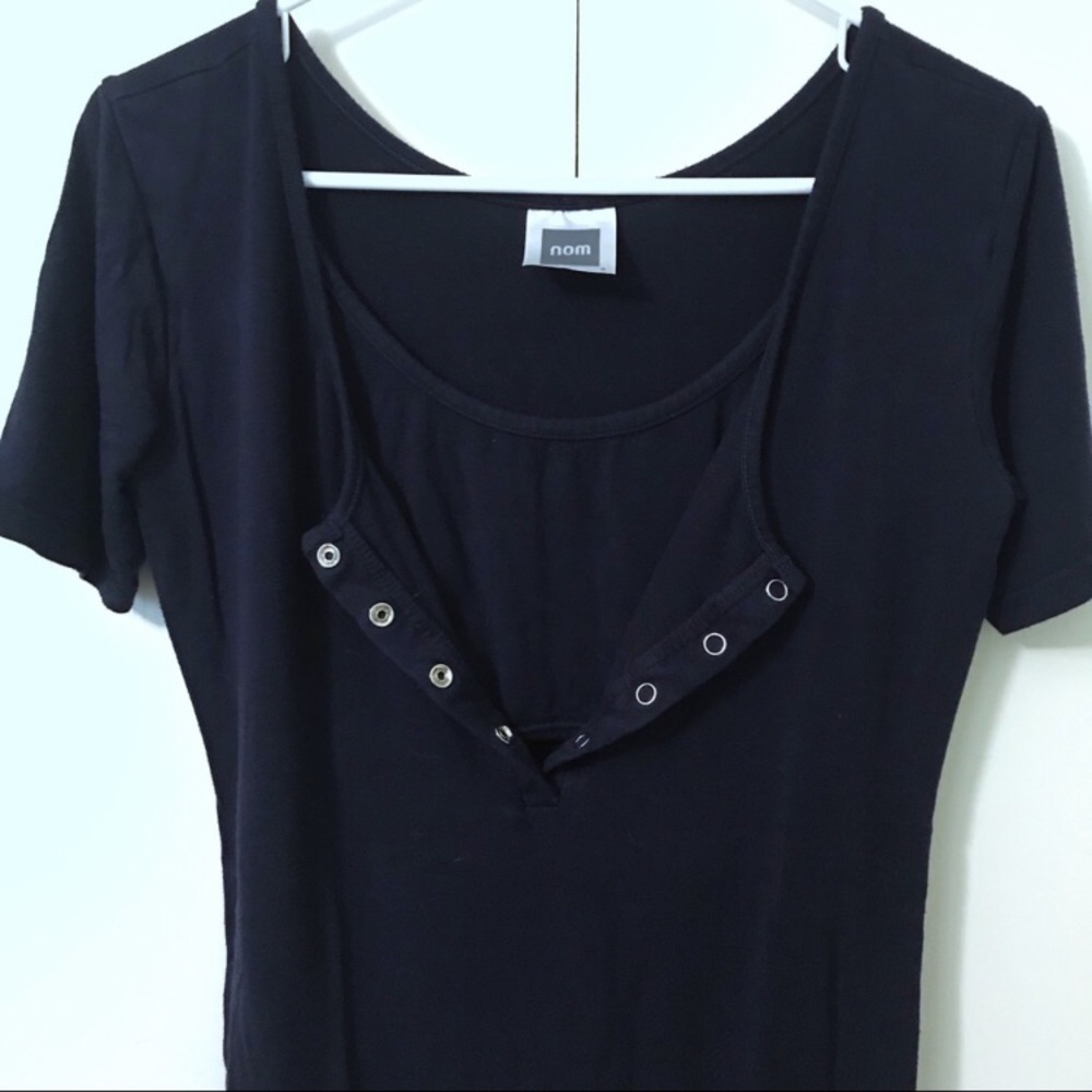 Nom Maternity and Nursing Snap Top